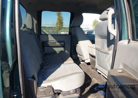 2011 Ford F-250 Xlt z USA, uszkodzony, nr VIN 1FT7W2BT6BEB07351